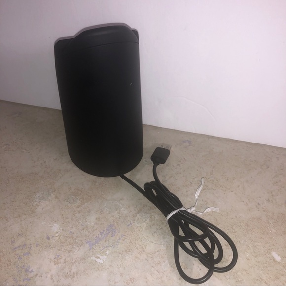2 in 1 Dual Coil Wireless Charging Station for iPhone and Apple Watch - Picture 3 of 5